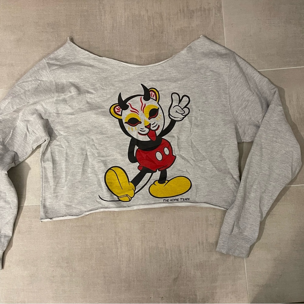 Gray Graphic Sweatshirt with Cartoon Print
